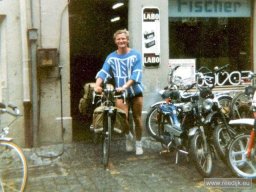 re-cyclo-19860718-albumscan-004